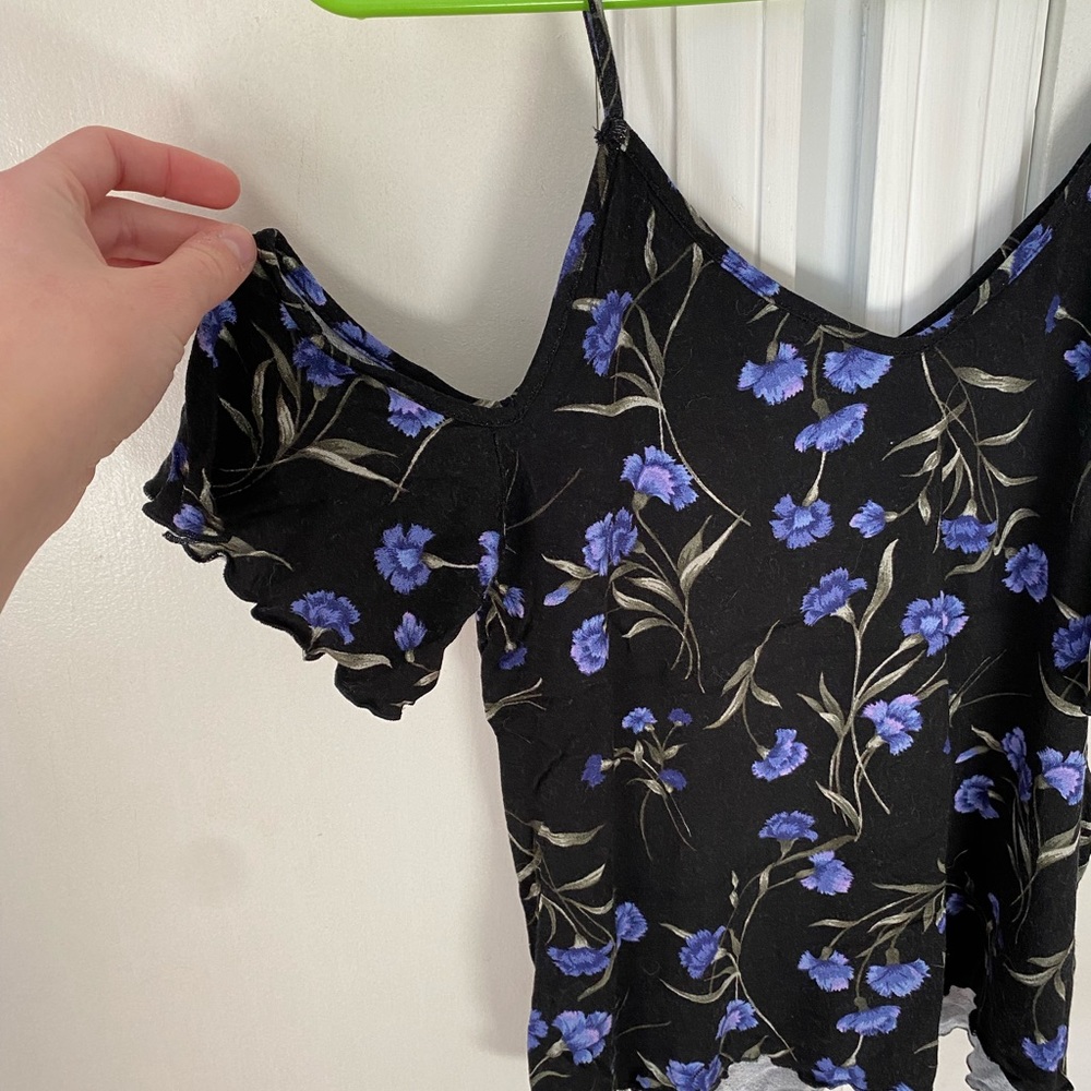 Floral Tank - Picture 2 of 3